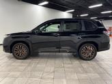 Thumbnail of 2025 Black / Silver Subaru Forester