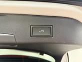 Thumbnail of 2025 Opal White Pearl Effect Volkswagen ID.4
