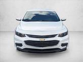 Thumbnail of 2018 Summit White Chevrolet Malibu