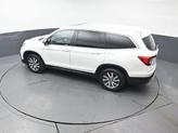 Thumbnail of 2022 Platinum White Pearl Honda Pilot