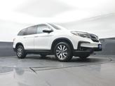Thumbnail of 2022 Platinum White Pearl Honda Pilot