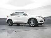 Thumbnail of 2022 Platinum White Pearl Honda HR-V