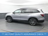 Thumbnail of 2022 Lunar Silver Metallic Honda Pilot