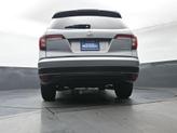 Thumbnail of 2022 Lunar Silver Metallic Honda Pilot