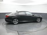 Thumbnail of 2019 Crystal Black Pearl Honda Accord