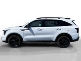 Thumbnail of 2025 Glacial White Pearl Kia Sorento