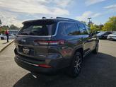 Thumbnail of 2024 Metallic Jeep Grand Cherokee L