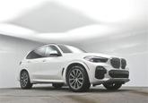Thumbnail of 2019 Mineral White Metallic BMW X5
