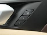 Thumbnail of 2019 Mineral White Metallic BMW X5