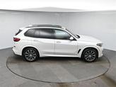 Thumbnail of 2019 Mineral White Metallic BMW X5