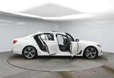 Thumbnail of 2018 Alpine White BMW 750