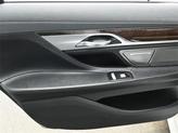 Thumbnail of 2018 Alpine White BMW 750