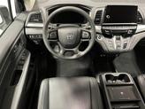 Thumbnail of 2025 Solar Silver Metallic Honda Odyssey
