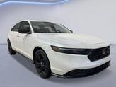 Photo of 2025 Platinum White Pearl Honda Accord