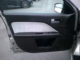 Thumbnail of 2007 Dune Pearl Clearcoat Metallic Mercury Milan