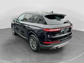Thumbnail of 2022 Infinite Black Metallic Clearcoat Lincoln Corsair