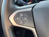 Thumbnail of 2022 Summit White Chevrolet Colorado