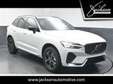 Photo of 2026 Crystal White Volvo XC60