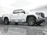Thumbnail of 2022 Summit White GMC Sierra 1500