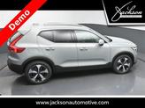 Thumbnail of 2025 Metallic Volvo XC40