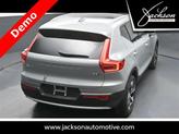 Thumbnail of 2025 Metallic Volvo XC40