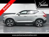 Thumbnail of 2025 Metallic Volvo XC40
