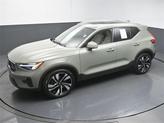 Thumbnail of 2023 Sage Green Metallic Volvo XC40