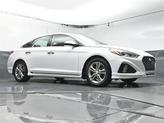 Thumbnail of 2019 Quartz White Hyundai SONATA