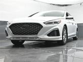 Thumbnail of 2019 Quartz White Hyundai SONATA