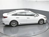 Thumbnail of 2019 Quartz White Hyundai SONATA