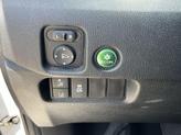 Thumbnail of 2022 Platinum White Pearl Honda Pilot