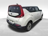 Thumbnail of 2021 Snow White Pearl Kia Soul