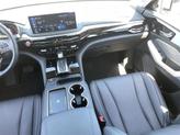 Thumbnail of 2025 Platinum White Pearl Acura MDX