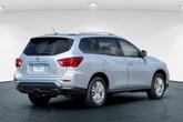 Thumbnail of 2018 Brilliant Silver Nissan Pathfinder