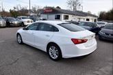Thumbnail of 2018 White Chevrolet Malibu