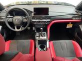 Thumbnail of 2025 Platinum White Pearl Acura Integra