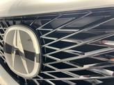 Thumbnail of 2025 Lunar Silver Metallic Acura MDX