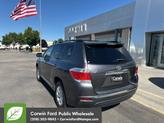 Photo of 2011 Gray Toyota Highlander
