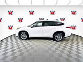 Thumbnail of 2023 Pear Toyota Highlander
