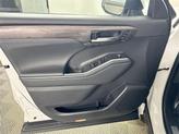 Thumbnail of 2023 Pear Toyota Highlander