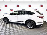 Thumbnail of 2025 Platinum White Pearl Acura MDX