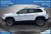 Thumbnail of 2022 Bright White Clearcoat Jeep Cherokee