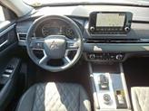 Thumbnail of 2022 Mercury Gray Metallic Mitsubishi Outlander