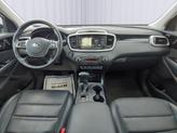 Thumbnail of 2020 Snow White Pearl Kia Sorento