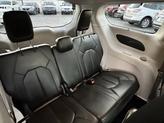 Thumbnail of 2017 Billet Silver Metallic Clearcoat Chrysler Pacifica
