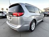 Thumbnail of 2017 Billet Silver Metallic Clearcoat Chrysler Pacifica