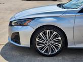 Thumbnail of 2023 Brilliant Silver Metallic Nissan Altima