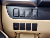 Thumbnail of 2015 White Toyota Highlander