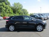 Thumbnail of 2021 Agate Black Metallic Ford Edge