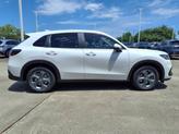 Thumbnail of 2026 Platinum White Pearl Honda HR-V